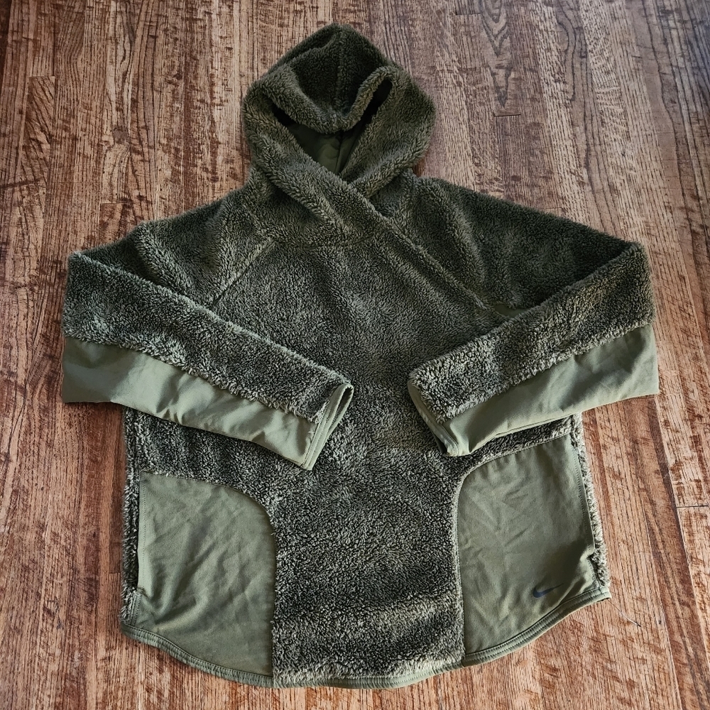 Nike Sherpa Hoodie